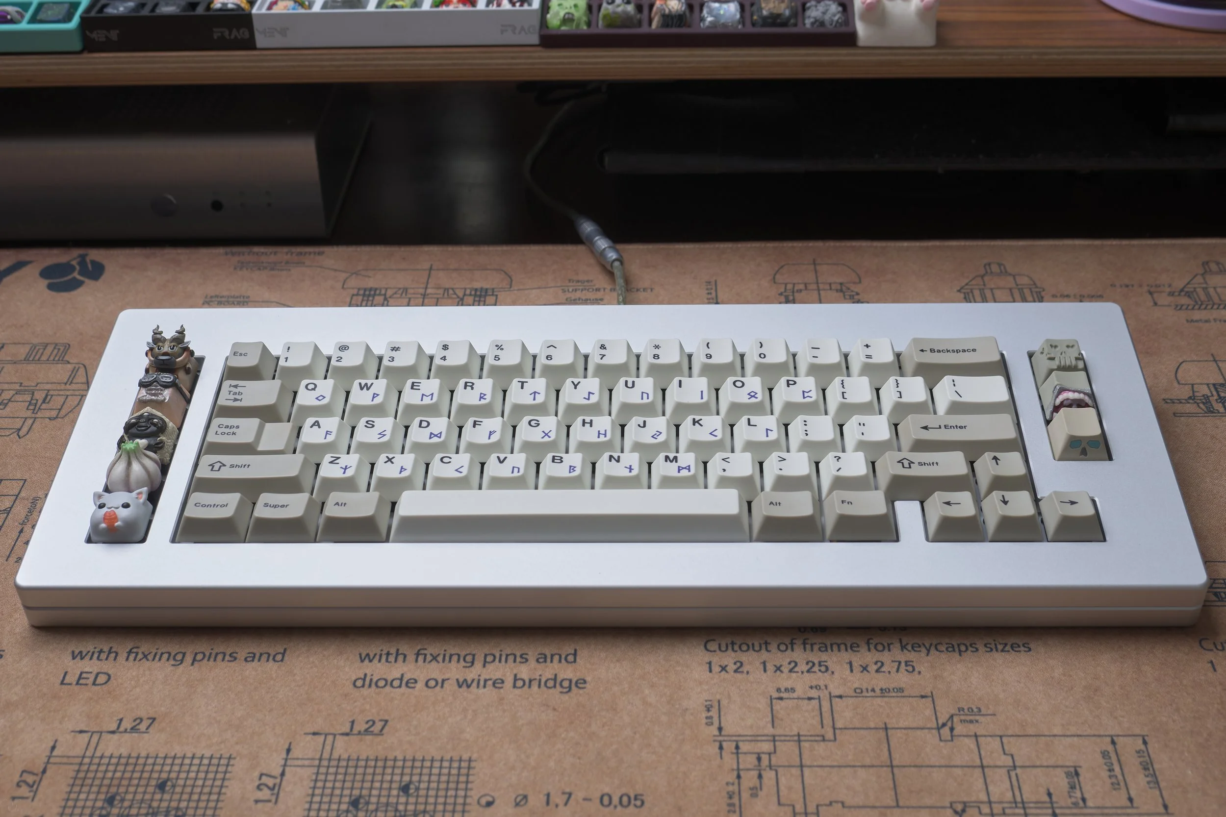 MM STUDIO CLASS65 v3 + extra フォーム MM Studio Class65 V3 — Lightning Keyboards